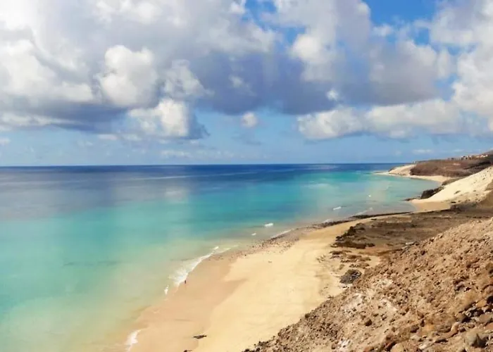 Daire Residencial Esquinzo 2 *