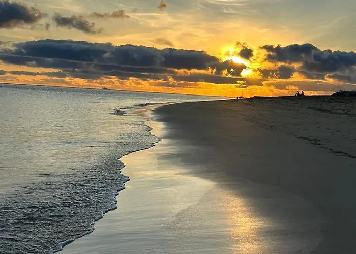 Daire Residencial Esquinzo 2 *